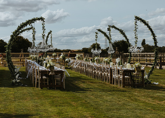 An intimate London city wedding at Marylebone Town Hall with a relaxed Italian luxe style outside reception in Bredgar, Kent