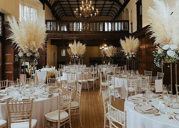 A stylish summer wedding at Hall Place in Bexley, Kent