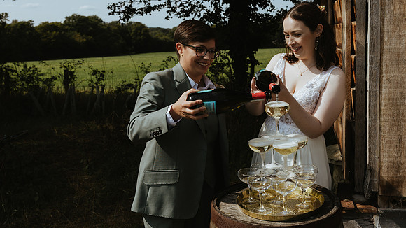 A relaxed summer barn wedding at Gildings Barns near Dorking in Surrey