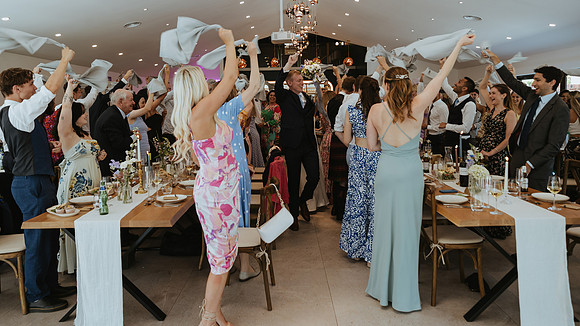 A stylish summer wedding at the luxurious Chapel House Estate near Ramsgate in Kent