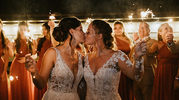Wedding at the Plough in Leigh, Kent