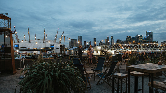 Alex and Mike’s contemporary and stylish wedding celebration at Trinity Buoy Wharf, London