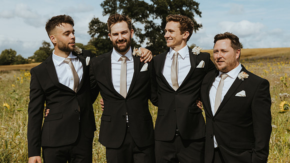A stunning boho wedding at the Hare’s Field, Wethersfield, Essex