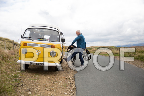 A mini tour around Yorkshire in a vintage VW camper van with Hannah Cockroft, and her family