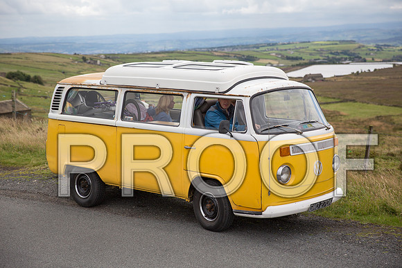 A mini tour around Yorkshire in a vintage VW camper van with Hannah Cockroft, and her family