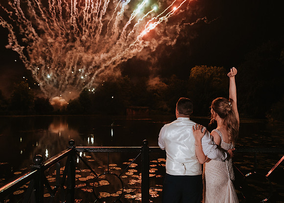 A stylish summer wedding at the Orangery in Maidstone, Kent