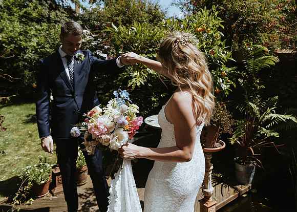 A stylish London wedding at Hackney Town Hall and Depot7