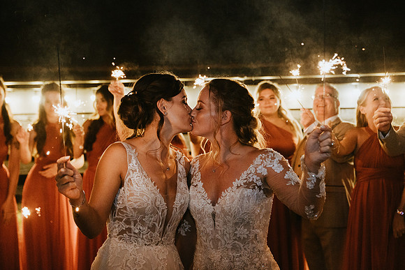 A Sophie and Syd’s Autumn wedding at the Plough in Leigh near Tonbridge in Kent