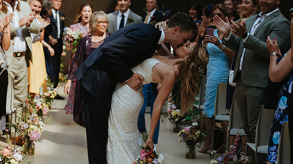 A stylish London wedding at Hackney Town Hall and Depot7