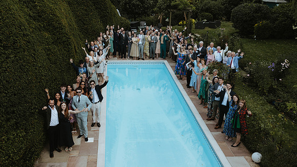 A relaxed family wedding celebration near Sevenoaks in Kent
