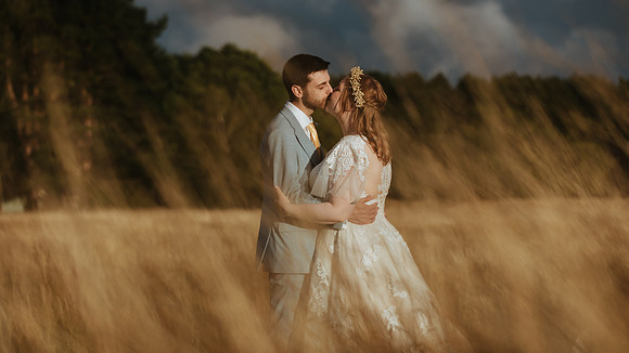 Wedding at Brookfield Barn near Horsham