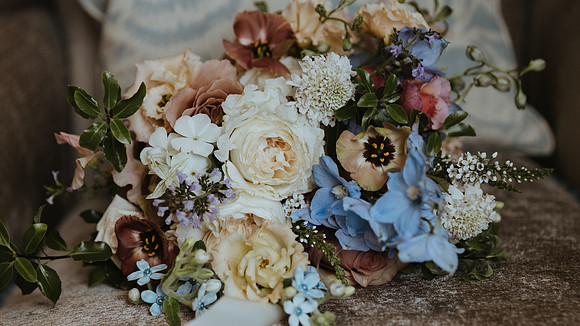 A stylish summer wedding at Eastwell Manor and Crown Lodge near Ashford in Kent