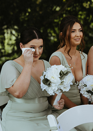 A stunnning spring wedding at Preston Court near Canterbury in Kent