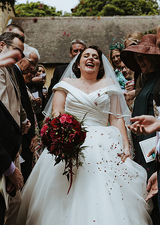 A stylish summer wedding at Holy Trinity Church Crockham Hill and Chiddingstone Castle in Chiddingstone, Kent