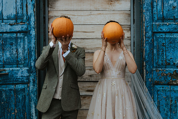 A relaxed adn stylish Autumn themed wedding at Runa Farm near Castle Barnard, Co Durham