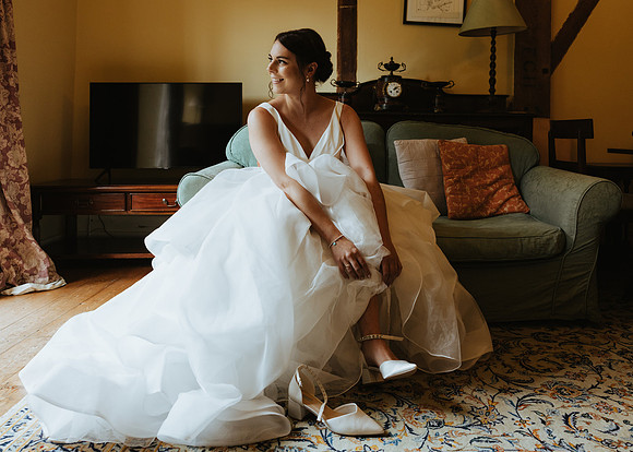 A stylish and relaxed autumn themed barn wedding at Great Bower Barn near Canterbury in Kent