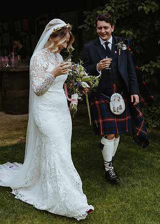 A stunning boho wedding at Old Michelmersh Farm near Romsey in Hampshire